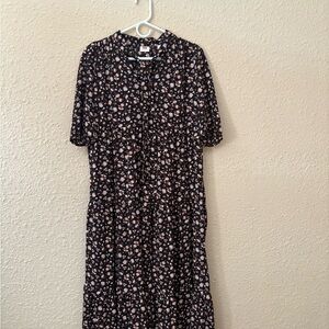 Levi's Black and Blue Puff Sleeve Midi Sundress